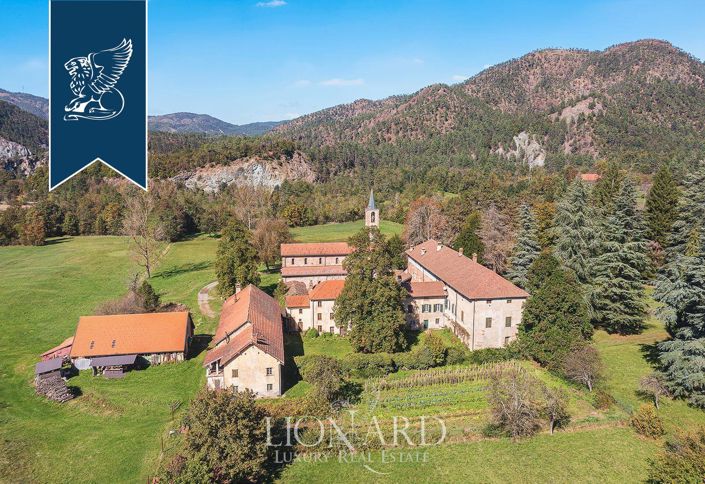 Image No.8-30 Bed Villa for sale