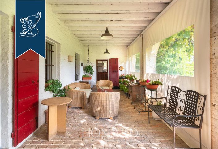 Image No.18-11 Bed Farmhouse for sale