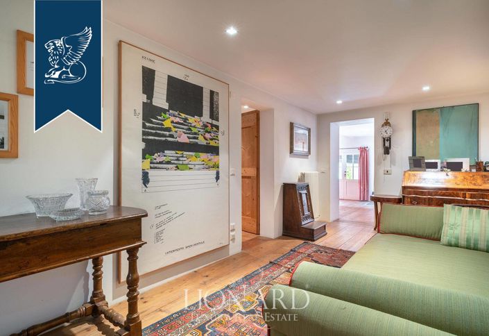 Image No.37-11 Bed Farmhouse for sale