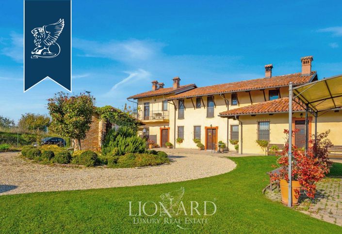 Image No.5-5 Bed Villa for sale