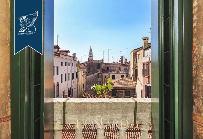 Image No.7-3 Bed Apartment for sale