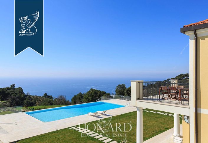 Image No.25-8 Bed Villa for sale