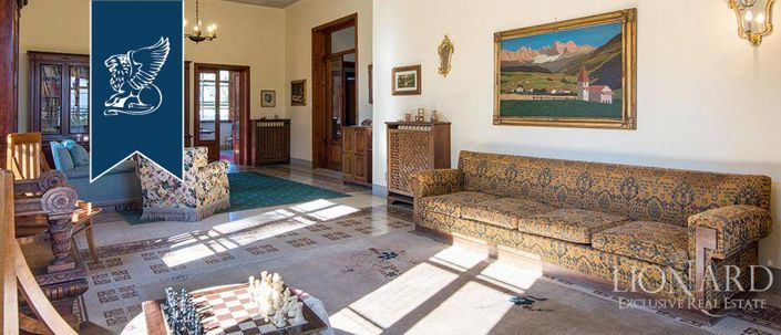 Image No.23-5 Bed Villa for sale