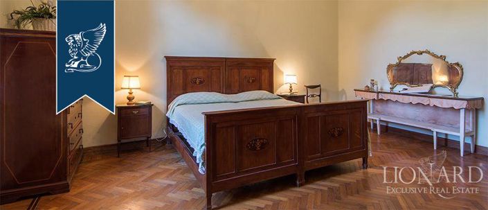 Image No.40-5 Bed Villa for sale