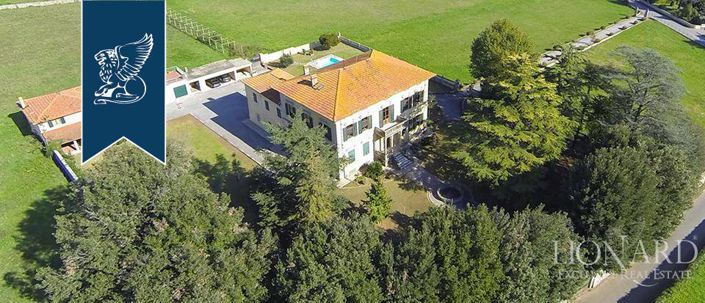 Image No.5-5 Bed Villa for sale