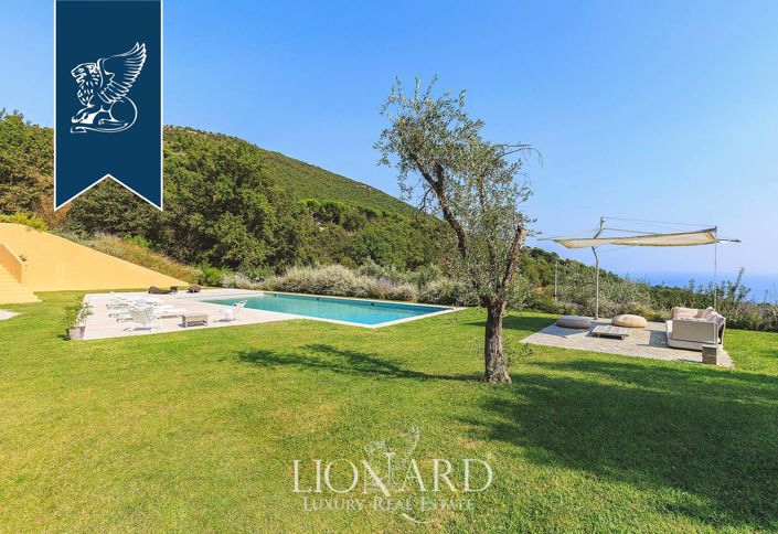 Image No.22-8 Bed Villa for sale