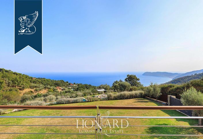 Image No.53-8 Bed Villa for sale