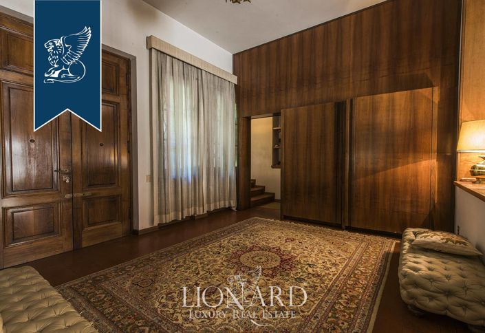 Image No.13-7 Bed Villa for sale