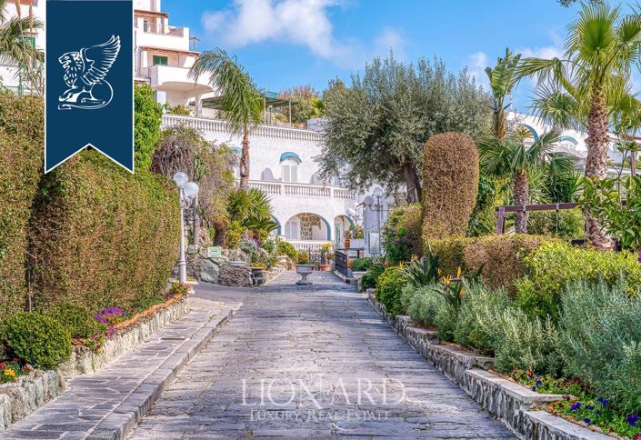 Image No.19-62 Bed Hotel for sale