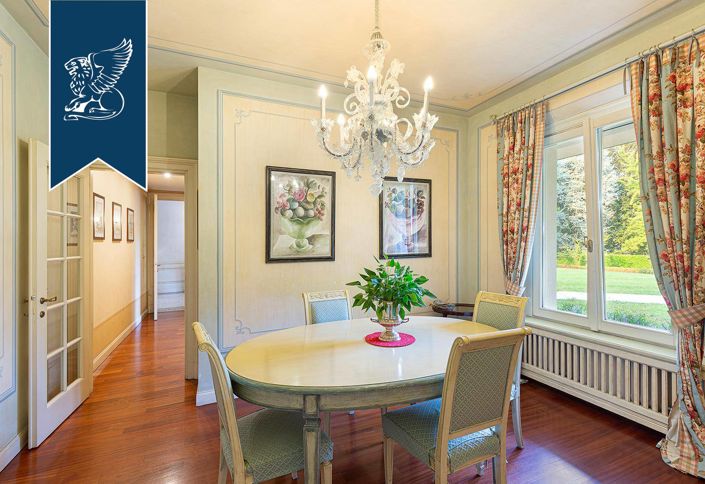 Image No.55-6 Bed Villa for sale