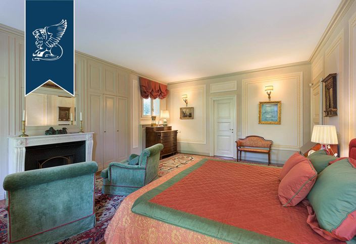 Image No.59-6 Bed Villa for sale