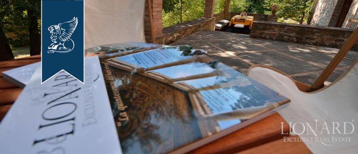 Image No.13-9 Bed Country House for sale