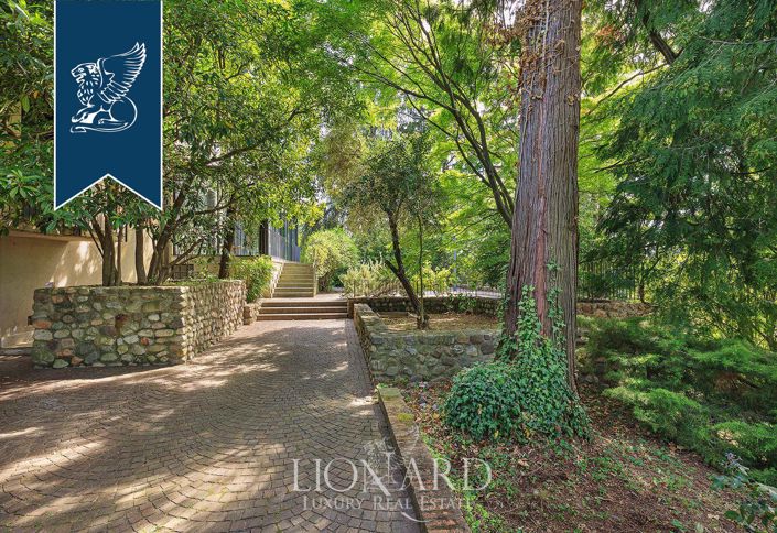 Image No.13-7 Bed Villa for sale