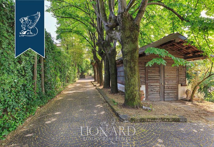 Image No.14-7 Bed Villa for sale