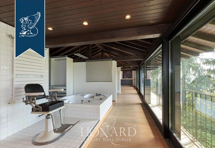 Image No.37-7 Bed Villa for sale