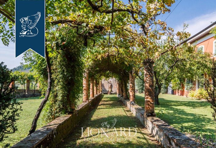 Image No.21-8 Bed Villa for sale