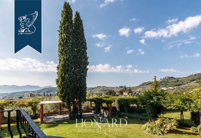 Image No.39-8 Bed Villa for sale