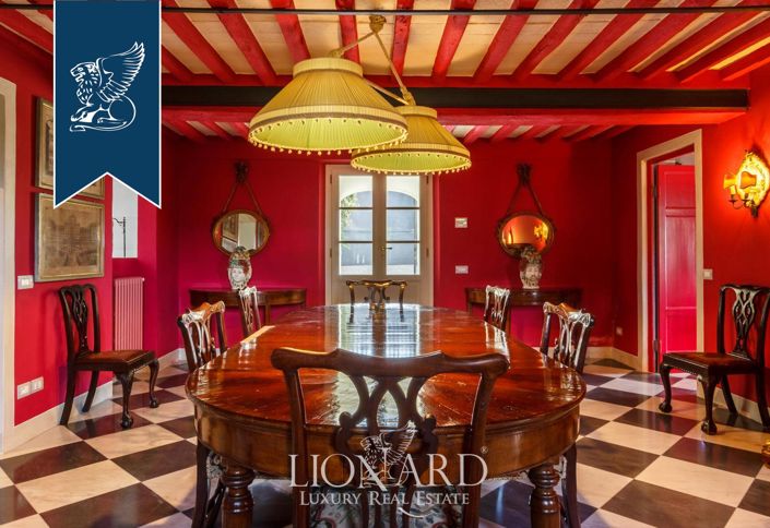 Image No.45-8 Bed Villa for sale