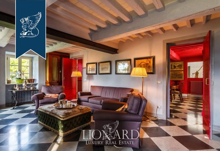 Image No.49-8 Bed Villa for sale