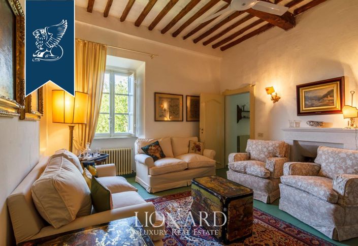 Image No.56-8 Bed Villa for sale