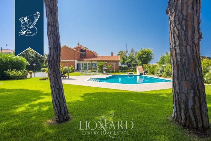 Image No.3-6 Bed Villa for sale