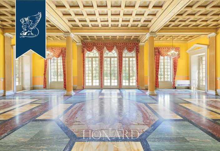 Image No.12-24 Bed Villa for sale