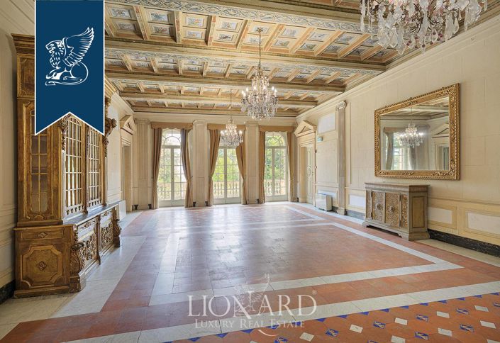 Image No.14-24 Bed Villa for sale