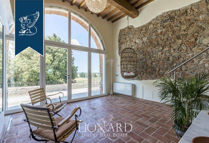 Image No.12-9 Bed Farmhouse for sale