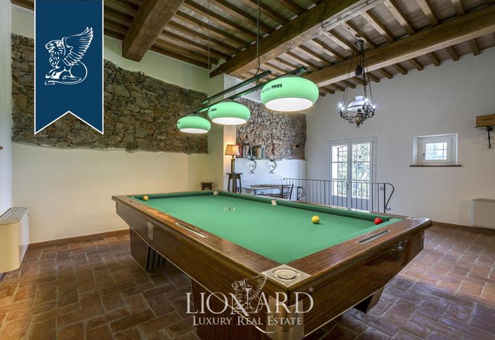 Image No.19-9 Bed Farmhouse for sale