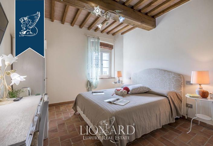 Image No.28-9 Bed Farmhouse for sale