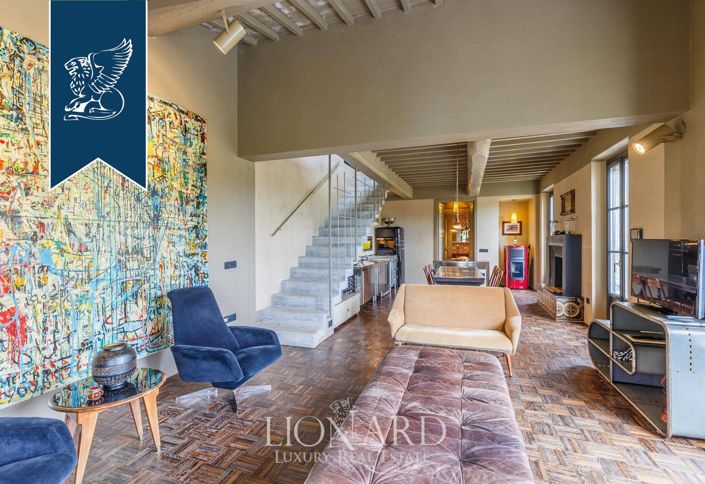 Image No.23-6 Bed Country House for sale