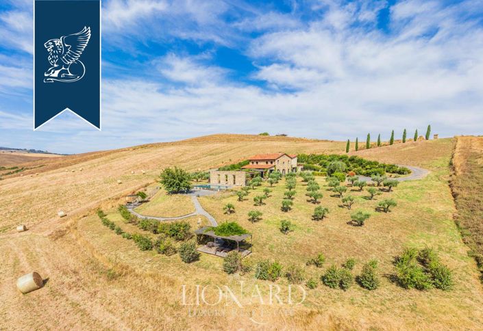 Image No.38-6 Bed Country House for sale