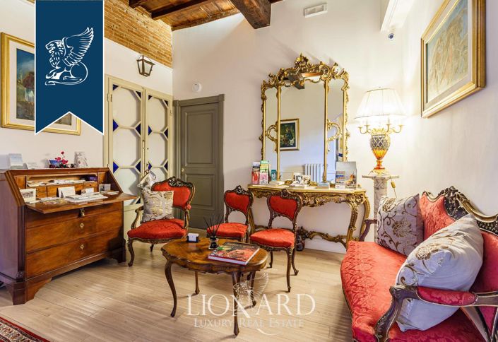 Image No.15-4 Bed Apartment for sale