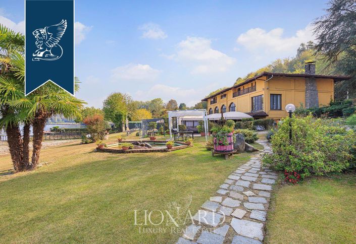 Image No.10-5 Bed Villa for sale