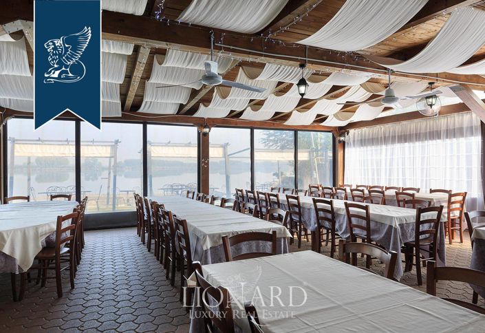 Image No.26-5 Bed Villa for sale