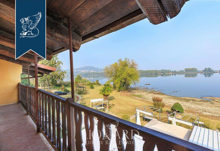 Image No.36-5 Bed Villa for sale