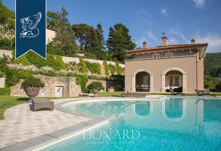 Image No.5-5 Bed Villa for sale