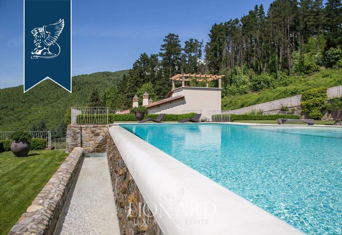 Image No.9-5 Bed Villa for sale