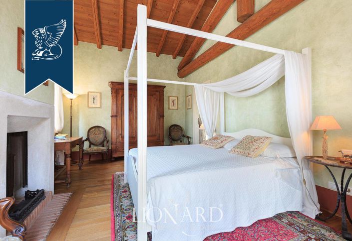 Image No.39-4 Bed Farmhouse for sale