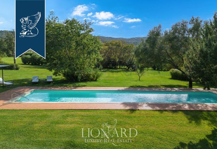 Image No.6-5 Bed Villa for sale