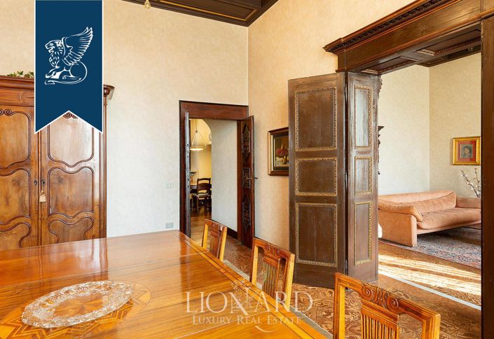 Image No.24-10 Bed Villa for sale