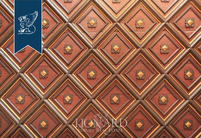 Image No.28-10 Bed Villa for sale