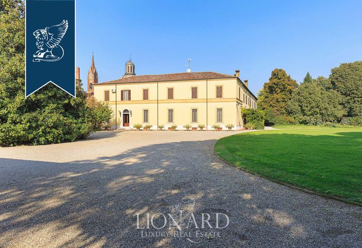 Image No.45-10 Bed Villa for sale