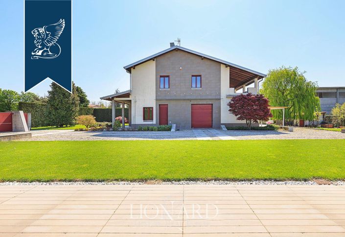 Image No.27-3 Bed Villa for sale