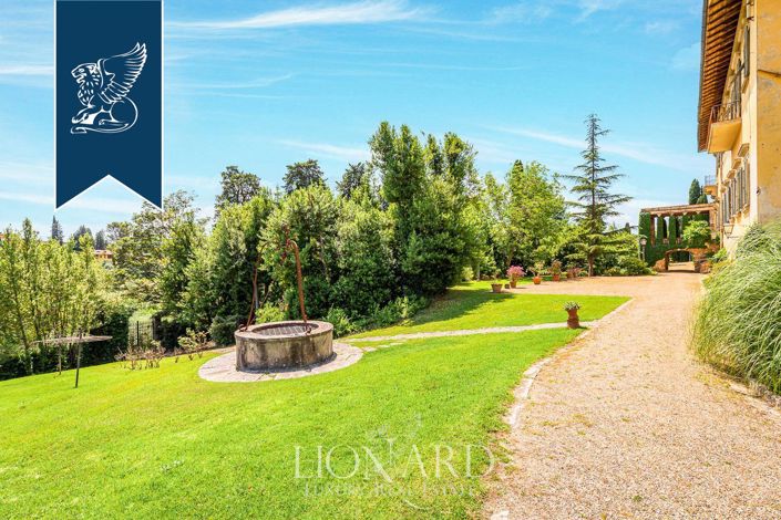 Image No.16-15 Bed Villa for sale