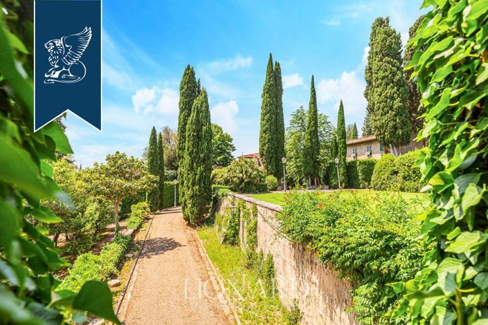 Image No.19-15 Bed Villa for sale