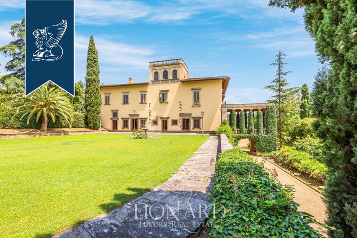 Image No.2-15 Bed Villa for sale