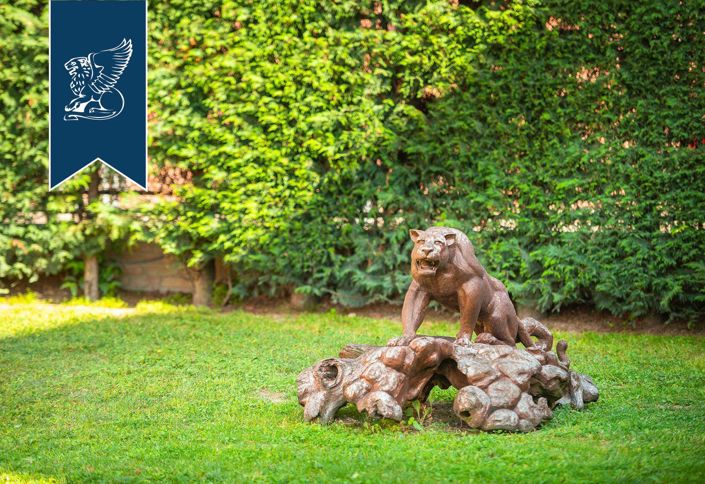 Image No.15-7 Bed Villa for sale