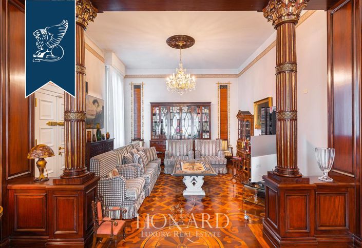 Image No.24-7 Bed Villa for sale