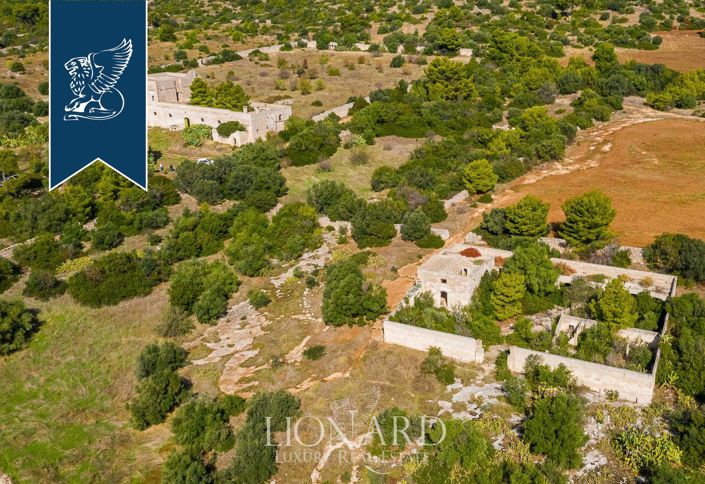 Image No.37-12 Bed Country House for sale